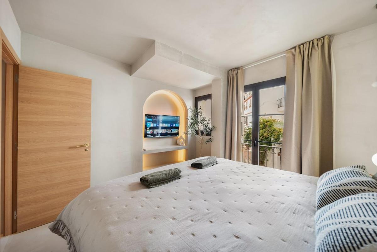 Appartamento 3 Bedroom In Old Town *